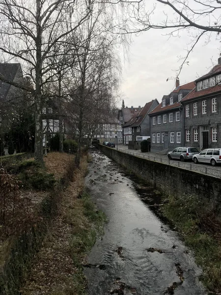 Vedere Râul Moutain Lângă Strada Istorică Din Goslar Germania — Fotografie, imagine de stoc