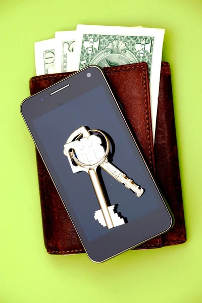 Wallet, banknotes, the cell phone, and keys from doors — Stock Photo, Image