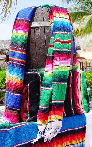 Осколок орнамента
