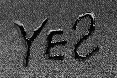 siyah bir arka plan üzerinde kelime 