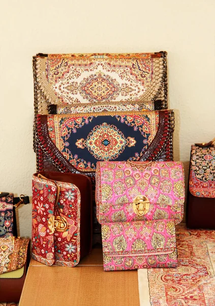 Antalya Türkei September 2021 Damenhandtaschen Mit Orientalischen Mustern — Stockfoto