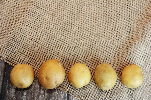 Fresh Ripe Yellow Potatoes — Stock Photo, Image