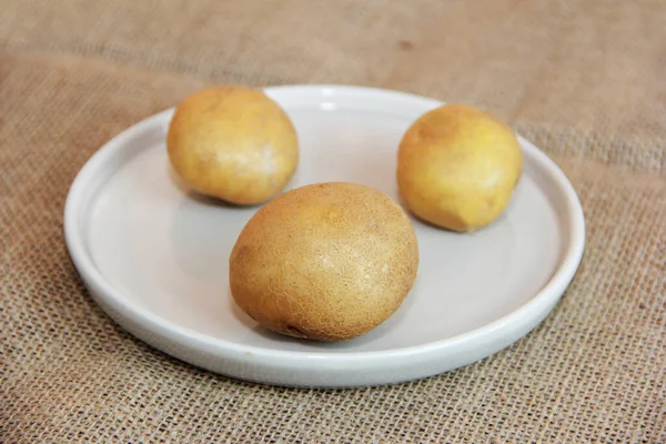 Runde Früchte Natürlicher Gelber Kartoffeln — Stockfoto