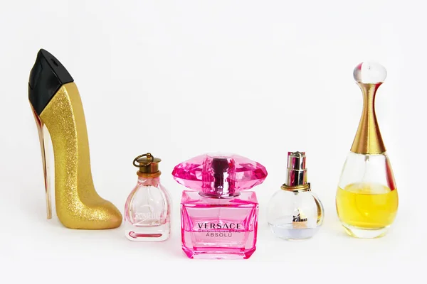 Antalya Turquía Noviembre 2021 Perfume Mujer Una Botella Vidrio Decorativa — Foto de Stock