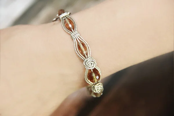 Pulsera Joyas Para Mujer Con Piedras Preciosas —  Fotos de Stock