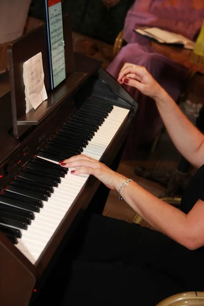 Female Hands Play Music White Black Piano Keys — Stock Fotó