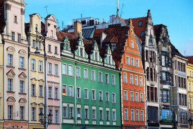 Wroclaw, Polonya eski evlerin cepheler