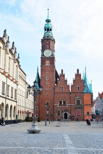 Pazar Meydanı'na ve Belediye Binası Wroclaw, Polonya
