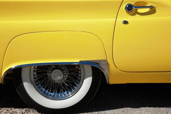 Detalle lateral de un coche Vintage — Foto de Stock