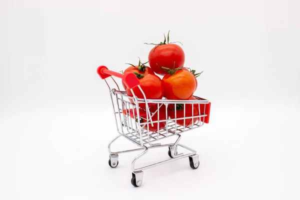 Tomates Cesta Metal Sobre Fondo Blanco Imagen Aislada — Foto de Stock