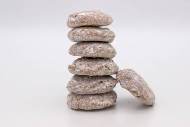 Beyaz arka planda az miktarda Belçika çikolatalı moka aroması var.