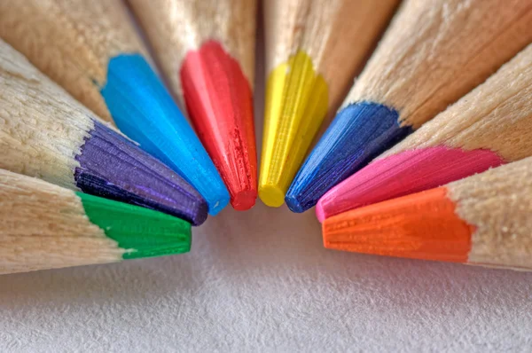 renkli kurşun kalem