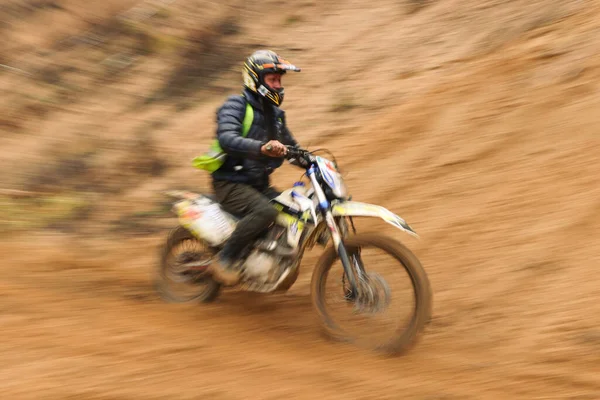 Região Minsk Bielorrússia Novembro 2021 Homem Passeio Enduro Motocicleta Road — Fotografia de Stock