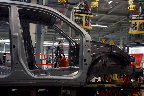 Fábrica Fabricação Automóveis Linha Soldagem Robótica Inovadora — Fotografia de Stock