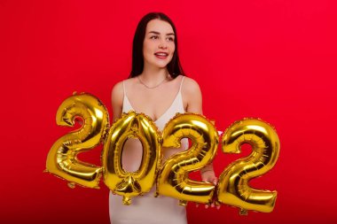 Yeni yıl, mutlu tatiller - 2022 numaralı esmer elbise içinde