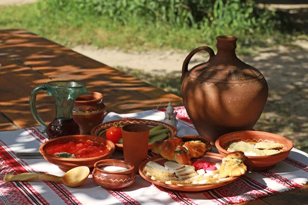 伝統的なウクライナ語食品 — ストック写真