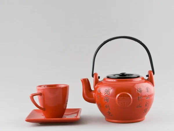 çaydanlık ve bardak