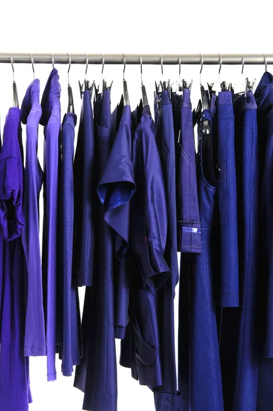 Věšení oblečení jako displej — Stock fotografie
