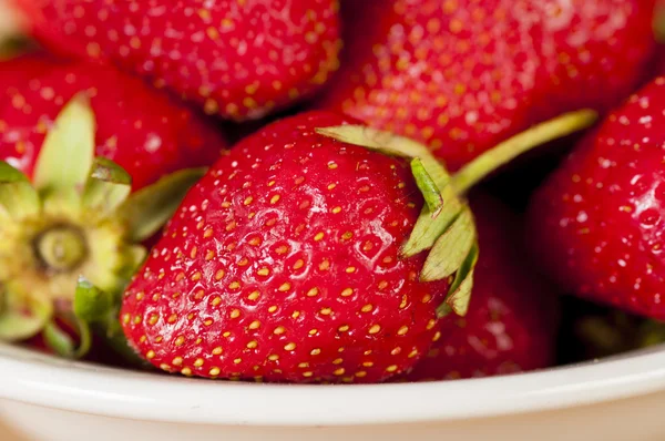 Verse aardbeien — Stockfoto