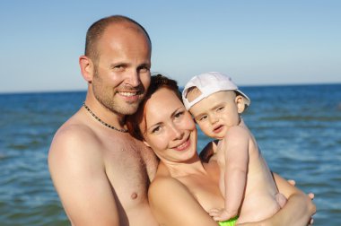 aile içinde yüzme deniz suyu