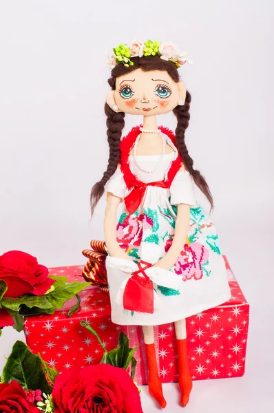 Muñeca de recuerdo textil en traje — Foto de Stock
