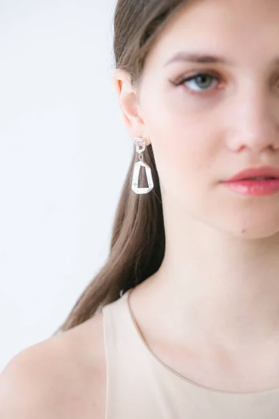Trendy Silver Earrings Beautiful Young Girl Long Dark Hair Beauty — Stock Photo, Image