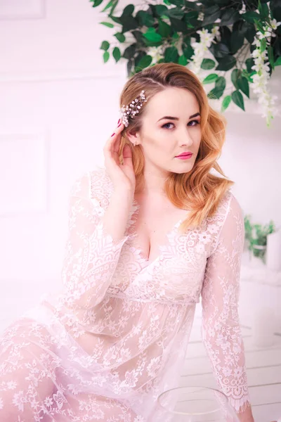 Young Attractive Bride Blond Hair Wedding Makeup Hairstyle White Lace — 图库照片