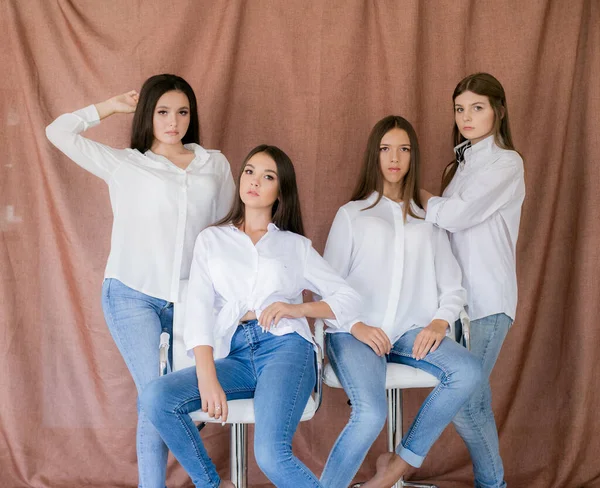 Pretty Teenage Girls Models Trendy Jeans White Shirts Studio Textile — Stock Photo, Image