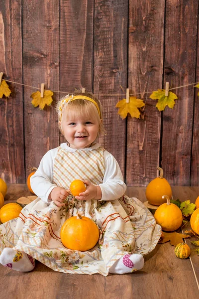Little Cute Girl Orange Pumpkins Autumn Mood Halloween — Stockfoto
