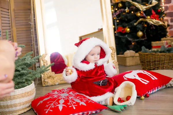 Little Girl One Year Old Dressed Santa Claus Room Decorated — Stock Photo, Image