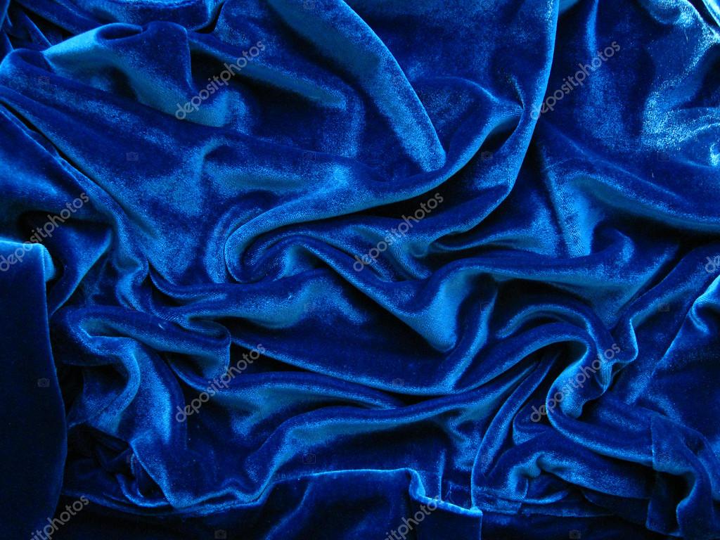 themes in blue velvet Blue velvet is david lynch in peak form, and represents (to date) his most accomplished motion picture it is a work of fascinating scope and power that rivals any of. themes in blue velvet Blue velvet is david lynch in peak form, and represents (to date) his most accomplished motion picture it is a work of fascinating scope and power that rivals any of.