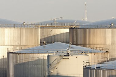Oil Storage