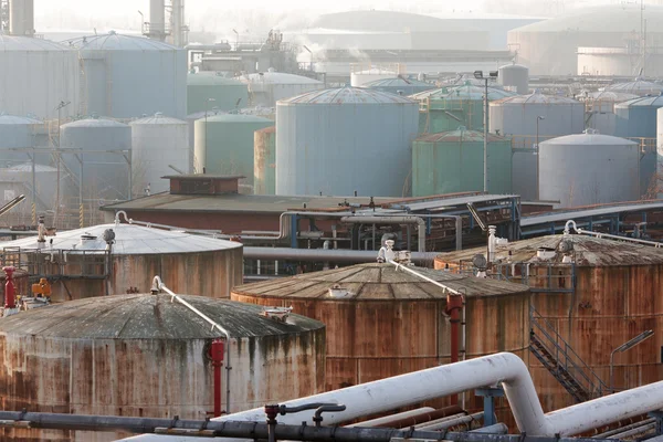 Almacenamiento de petróleo — Foto de Stock