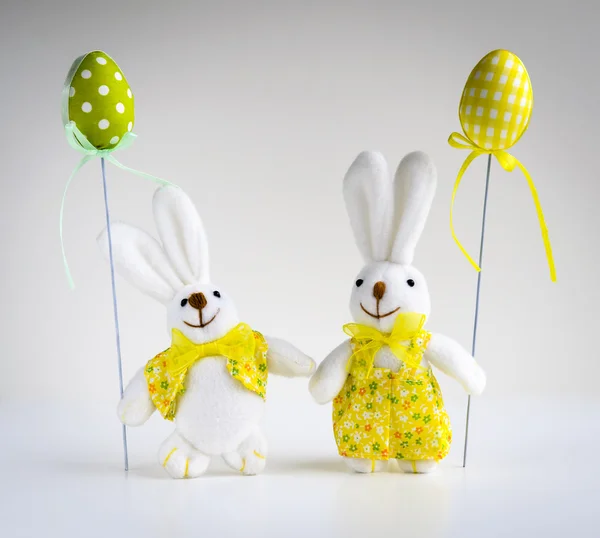 Easter funny bunnies with eggs — Stock Photo, Image