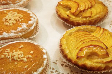 bir Pastane, sırlı Fransız böreği