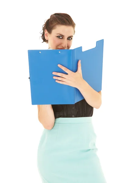 Donna d'affari con una cartella blu in mano — Foto Stock