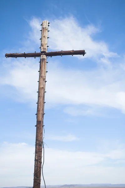 木制的十字架用电灯的边缘 — 图库照片