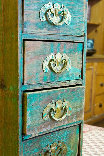 Commode turquoise miniature — Photo