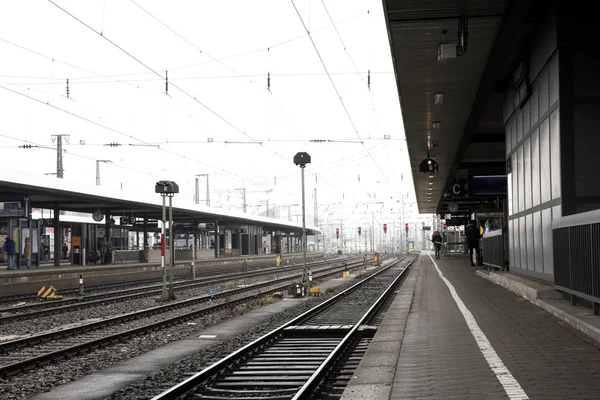 Tågstationen i neurenburg, Tyskland. — Stockfoto