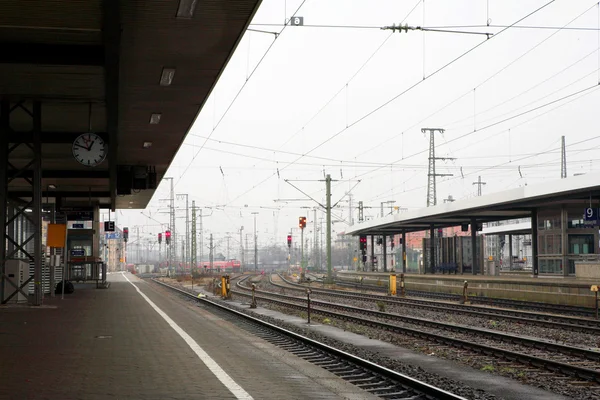 Tågstationen i neurenburg, Tyskland. — Stockfoto