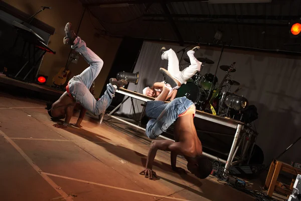 Üç hip hop dansçıları — Stok fotoğraf