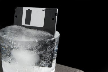 old computer stiffy, frozen clipart