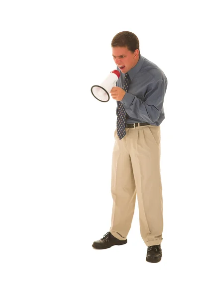 Hombre gritando por un micrófono . — Foto de Stock