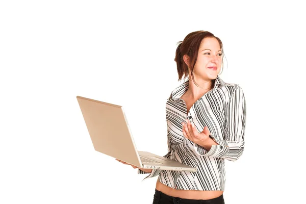Femme d'affaires tenant un ordinateur portable — Photo