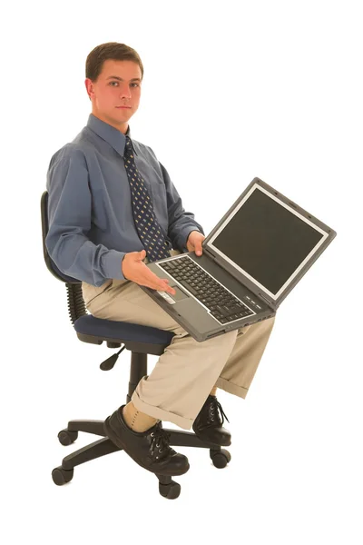 Homem trabalhando no laptop — Fotografia de Stock