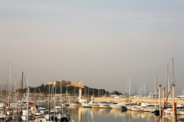 bir limanda antibes, Fransa
