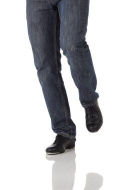 kot giyen erkek Step dansçısı
