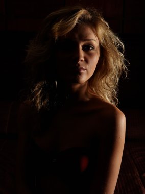 genç seksi beyaz yetişkin kadın