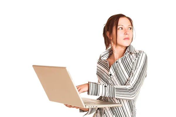 Mulher de negócios segurando um laptop — Fotografia de Stock