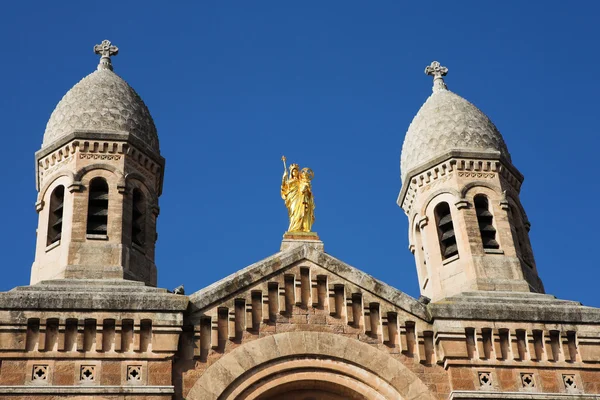 De victoire de lepante kathedraal in overwinning vierkante, st raphael, Frankrijk — Stockfoto